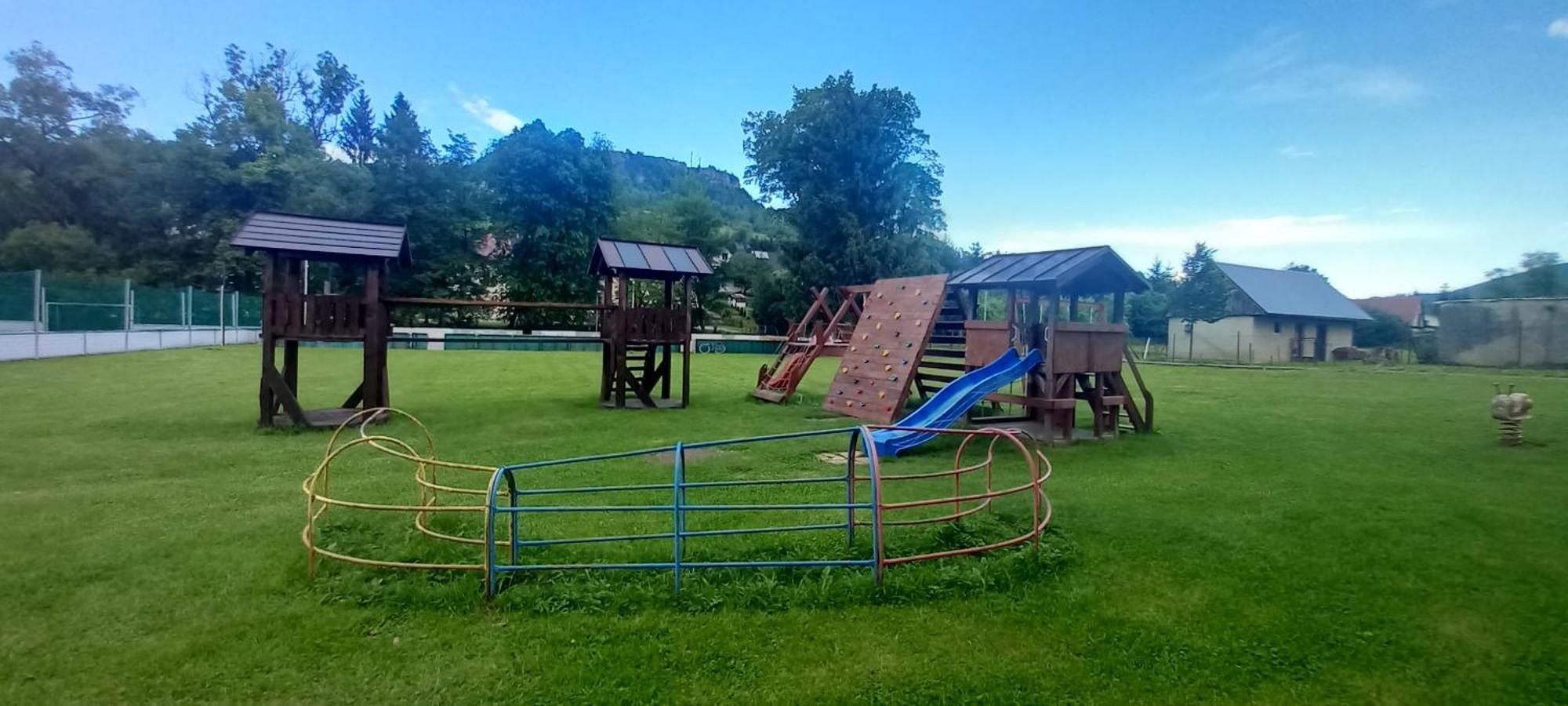 Penzion Zemianska Kuria Dolny Kubin Esterno foto