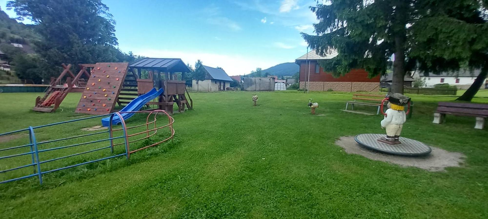 Penzion Zemianska Kuria Dolny Kubin Esterno foto